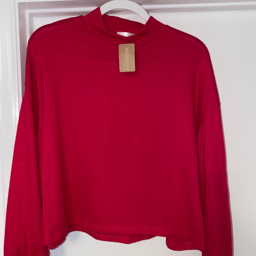 vestique pink skipping down 16th Ave top NWT